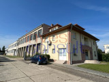 NA PREDAJ V OKRESE KOMÁRNO VÝROBNÝ AREÁL SO SLUŽOBNÝMI BYTMI NA PREDAJ V OKRESE KOMÁRNO VÝROBNÝ AREÁL SO SLUŽOBNÝMI BYTMI